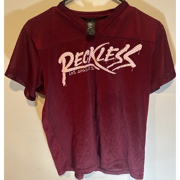 Zumiez Young & Reckless LA Red Basketball Jersey Style V-Neck T-Shirt Size S - Picture 2 of 16